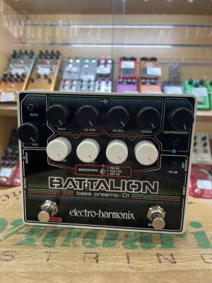 Electro-Harmonix Battalion Bass Preamp And DI Pedal | Long & McQuade